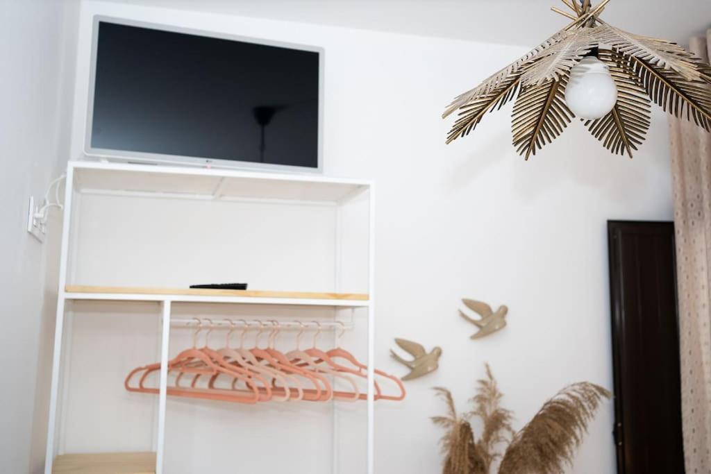 Apartamento A Estrenar En San Juan De La Palma Sevilha Exterior foto